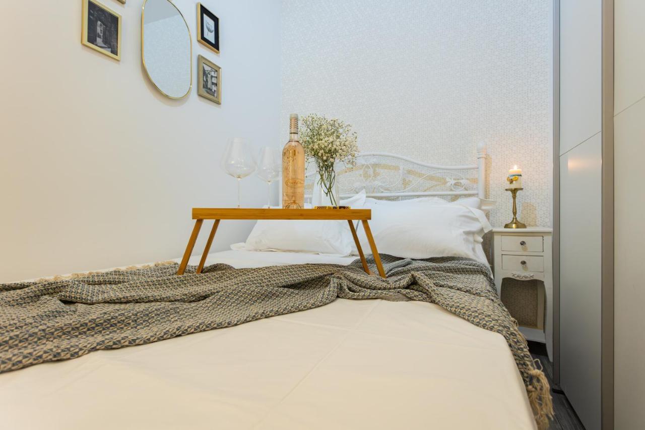 Oasis Luxury Apartment With Terrarce And Jacuzzi Split Exteriér fotografie