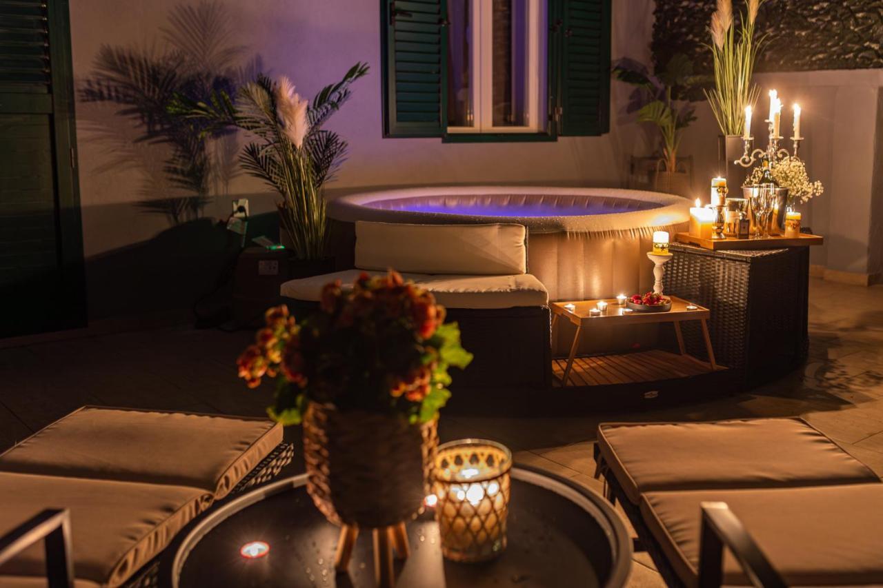 Oasis Luxury Apartment With Terrarce And Jacuzzi Split Exteriér fotografie